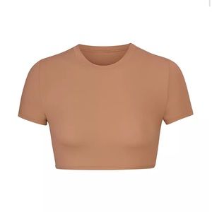 Skims fits everyone super cropped tshirt